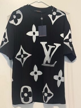 Louis Vuitton Black Short-Sleeve Monogram Print T-Shirt with Silver Accents